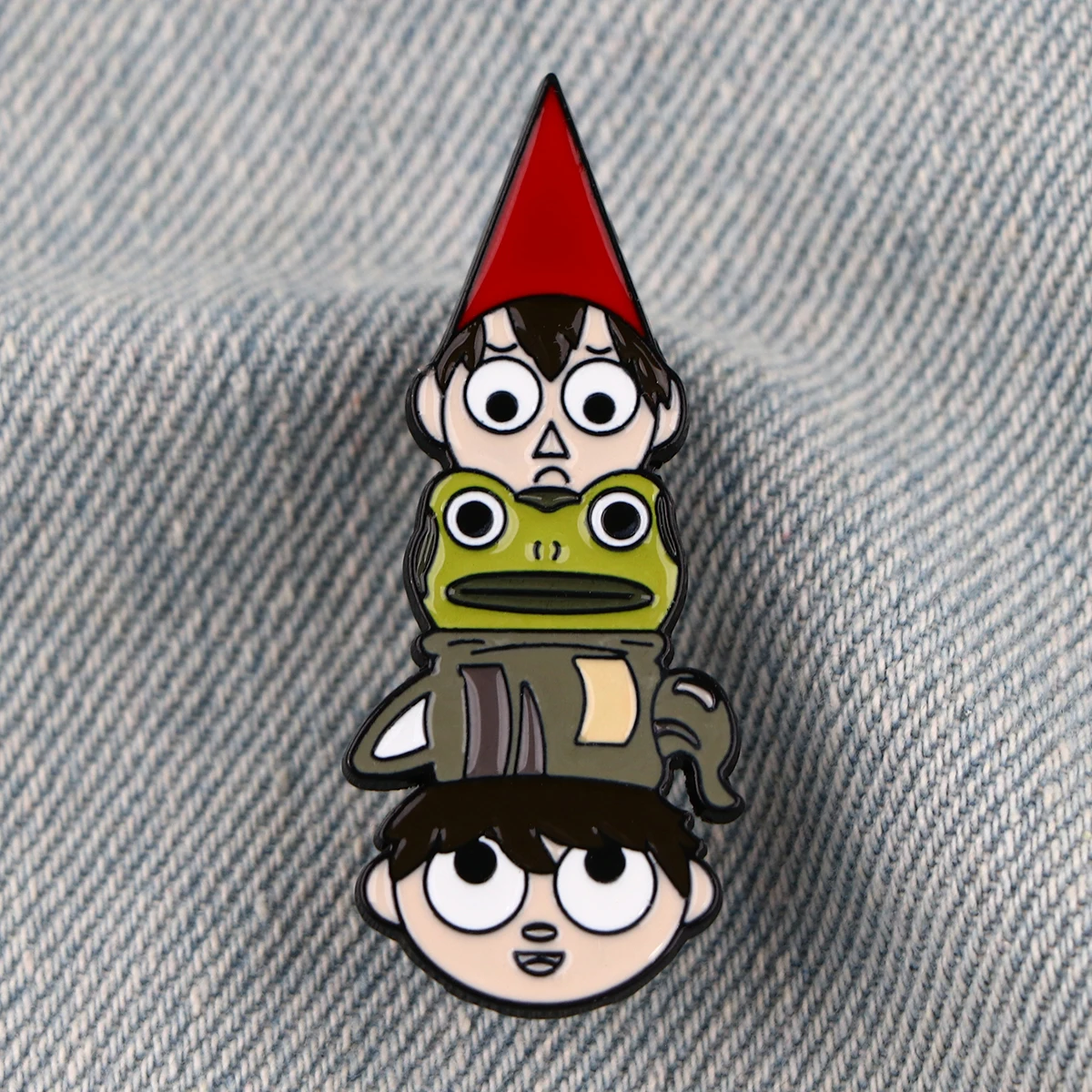 Cartoon Frog Brooches for Women Fairy Tales Enamel Pins Badges Lapel Pins Fashion Jewelry Clothing Accessories Friends Gift