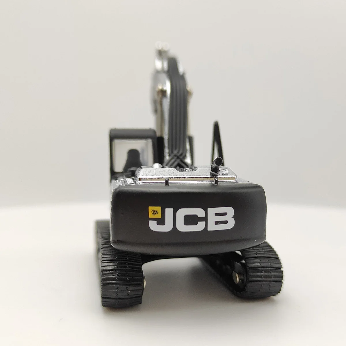 دييكاست 1:76 مقياس أكسفورد 76JS002 JCB JS220 آلة حفارة مجنزرة الهندسة سيارة سبيكة سيارة نموذج تحصيل لعبة هدية