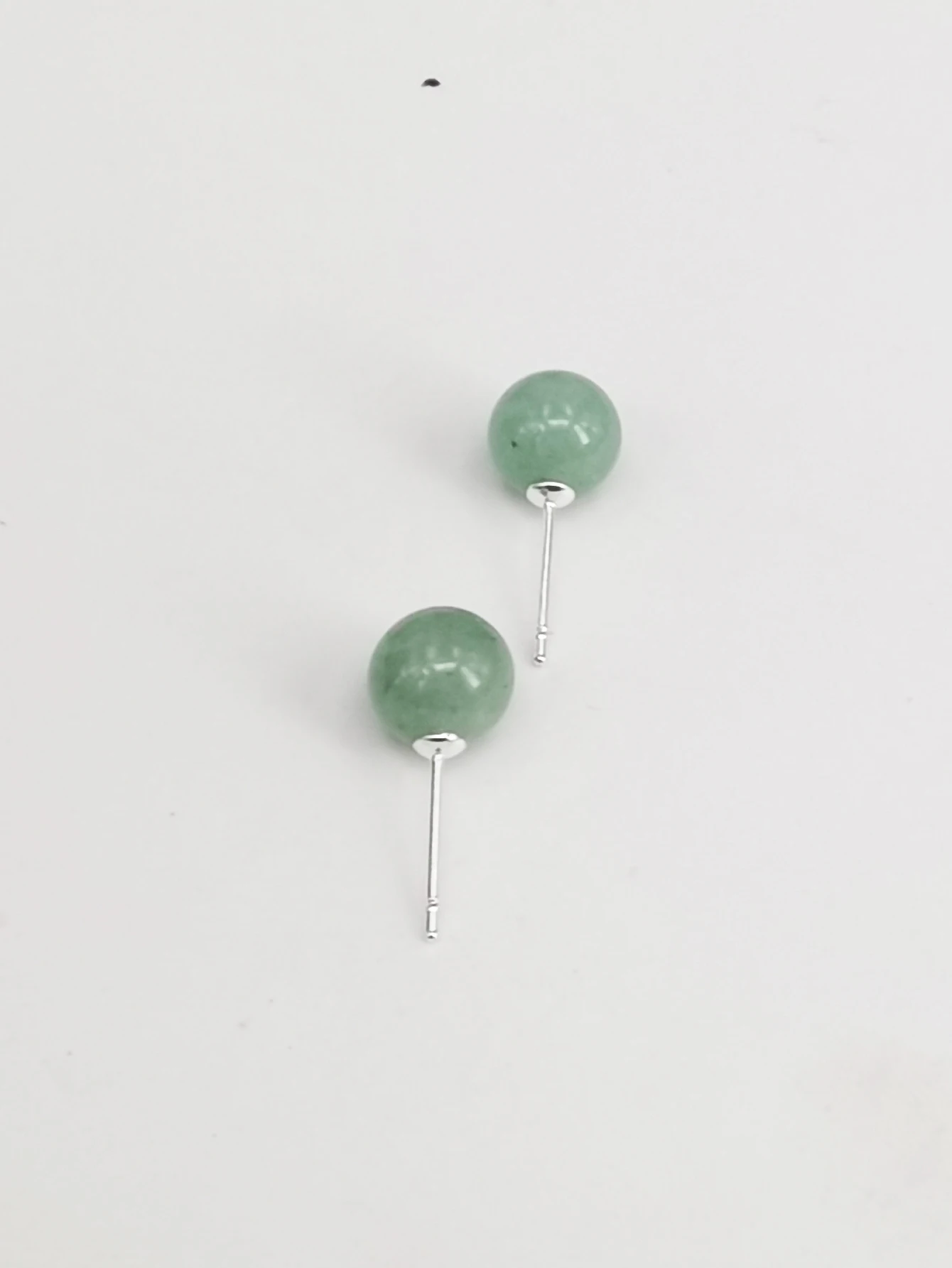 

natural gemstone 8mm green jade and 14kgp stud elegant charming earrings jewelry for women