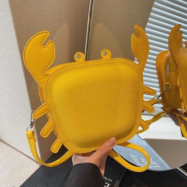 

JIAERDI Cute Crab Design Shoulder Bag Women Leather Pebbled Compact Crossbody Bag Ladies Personality Creative Hand Carry Bags