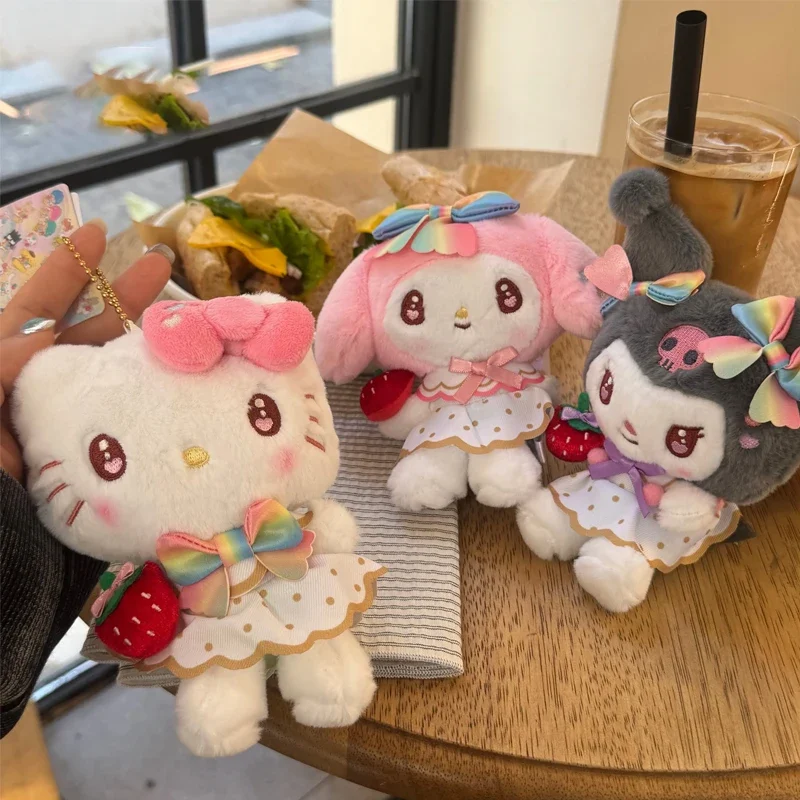 Плюшевые куклы Sanrio, мягкие игрушки, подвески для сумок, плюшевые брелоки, подарки на Рождество, день рождения, выпускной для детей