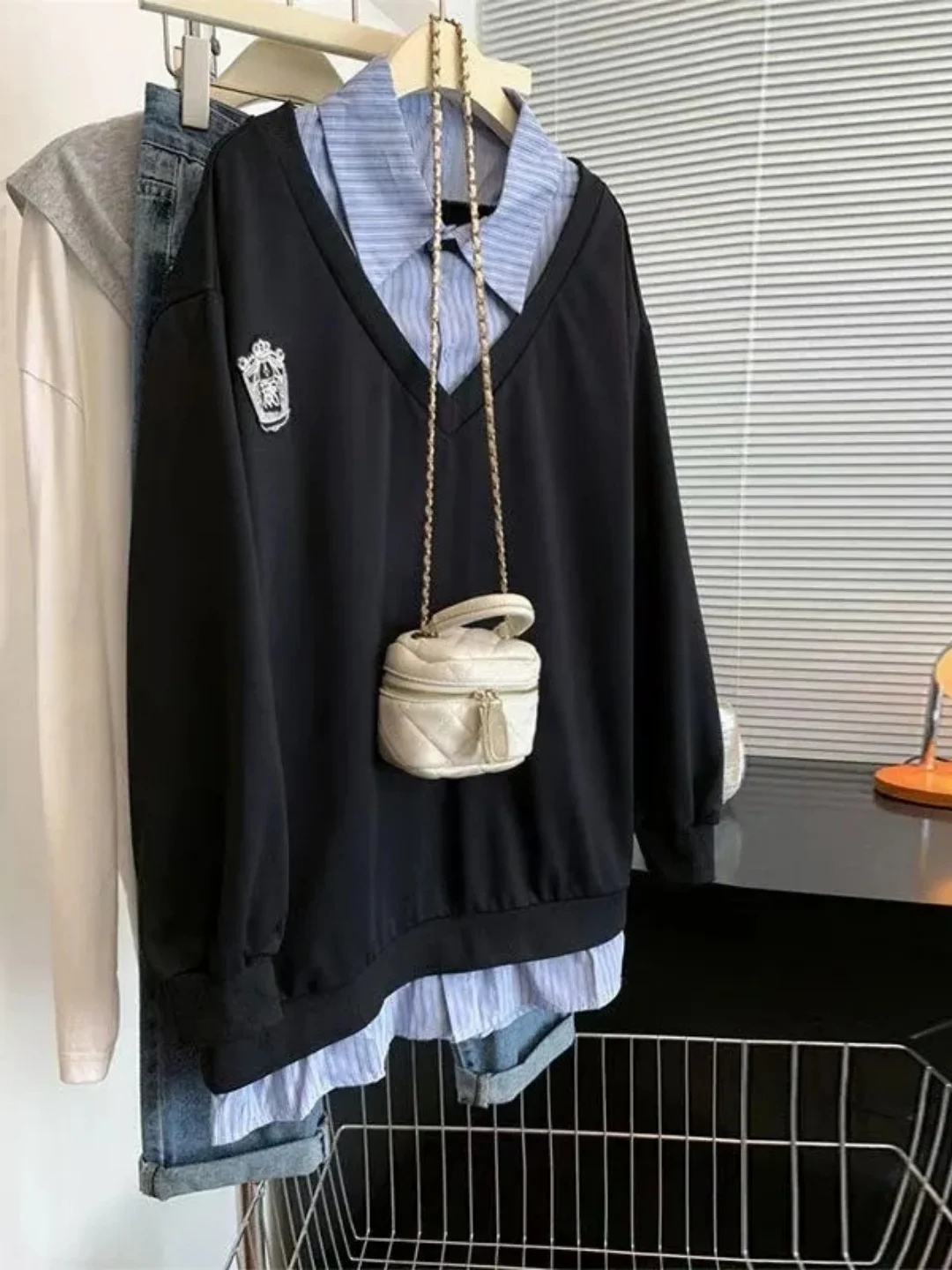 

Толстовка больших размеров Ne, двухсекционный полосатый свободный топ с прикрывающим мясом для молодежи, корейская версия для колледжа