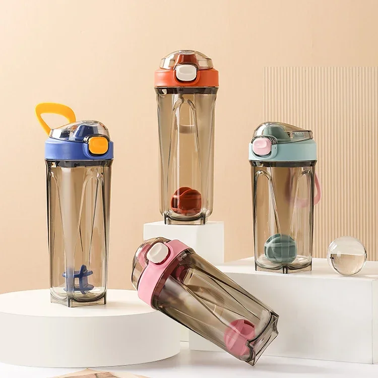 

650ml Water Bottle Protein Shaker Bottle Gym BPA Free BPA Sport Portable 2025 Summer Cute Water Bottle Garrafa Termica