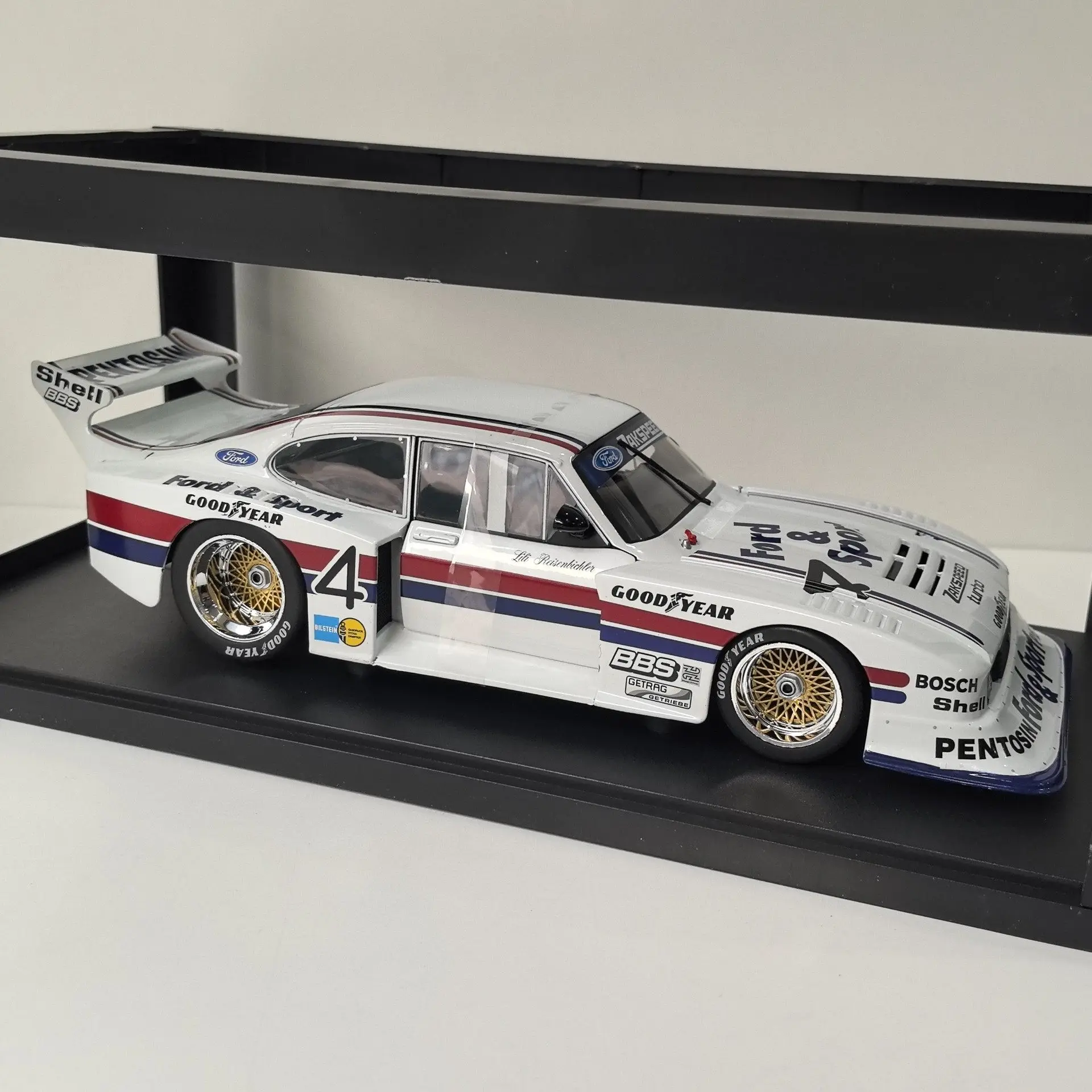Diecast WERK83 1/18 Scale FORD CAPRI #4 Ford Racing Car V7 Alloy Car Model - view 5