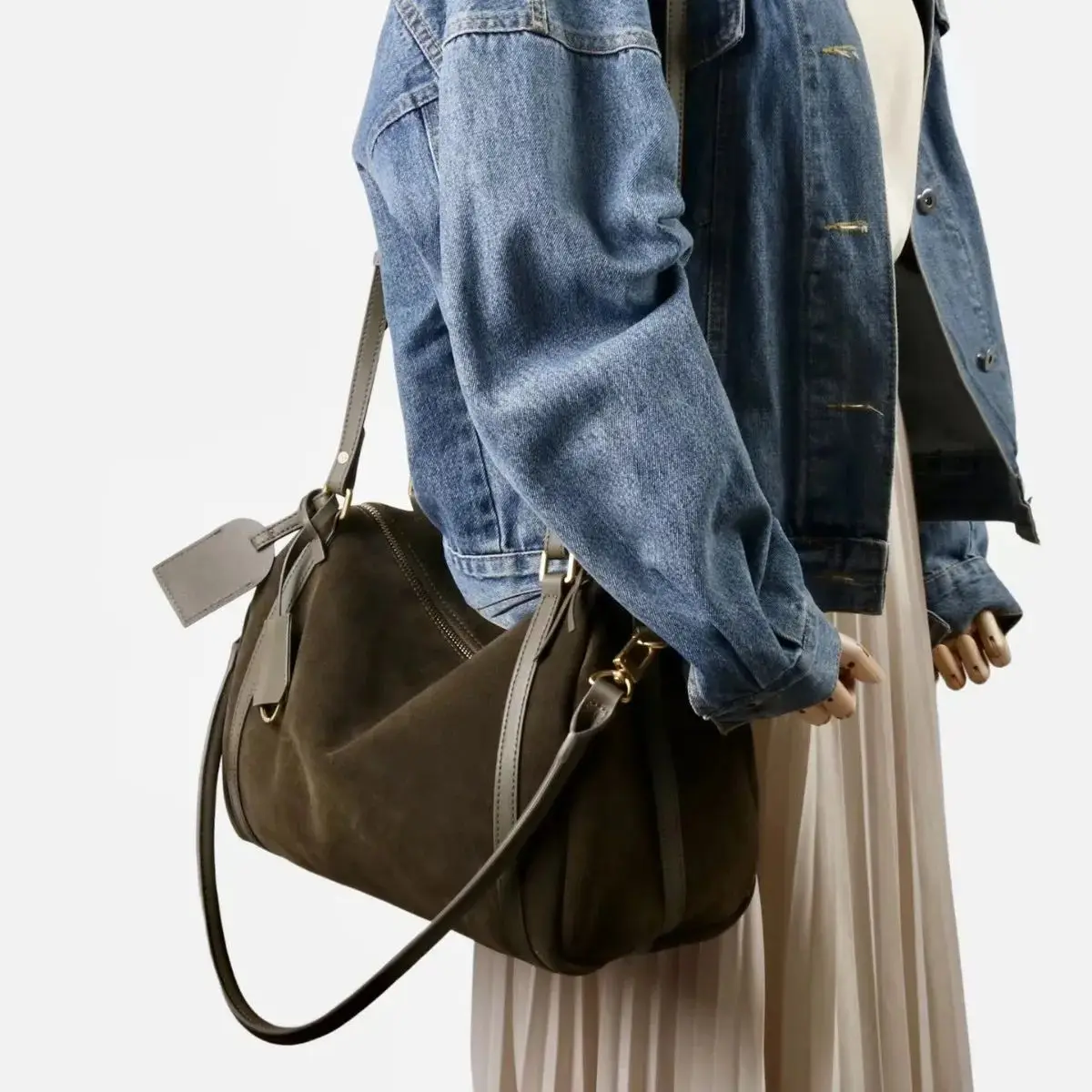 Brushed Leather Boston Bag for Women Large Capacity Shoulder Crossbody Commuter Bag Bowling Bag with Ample Storage