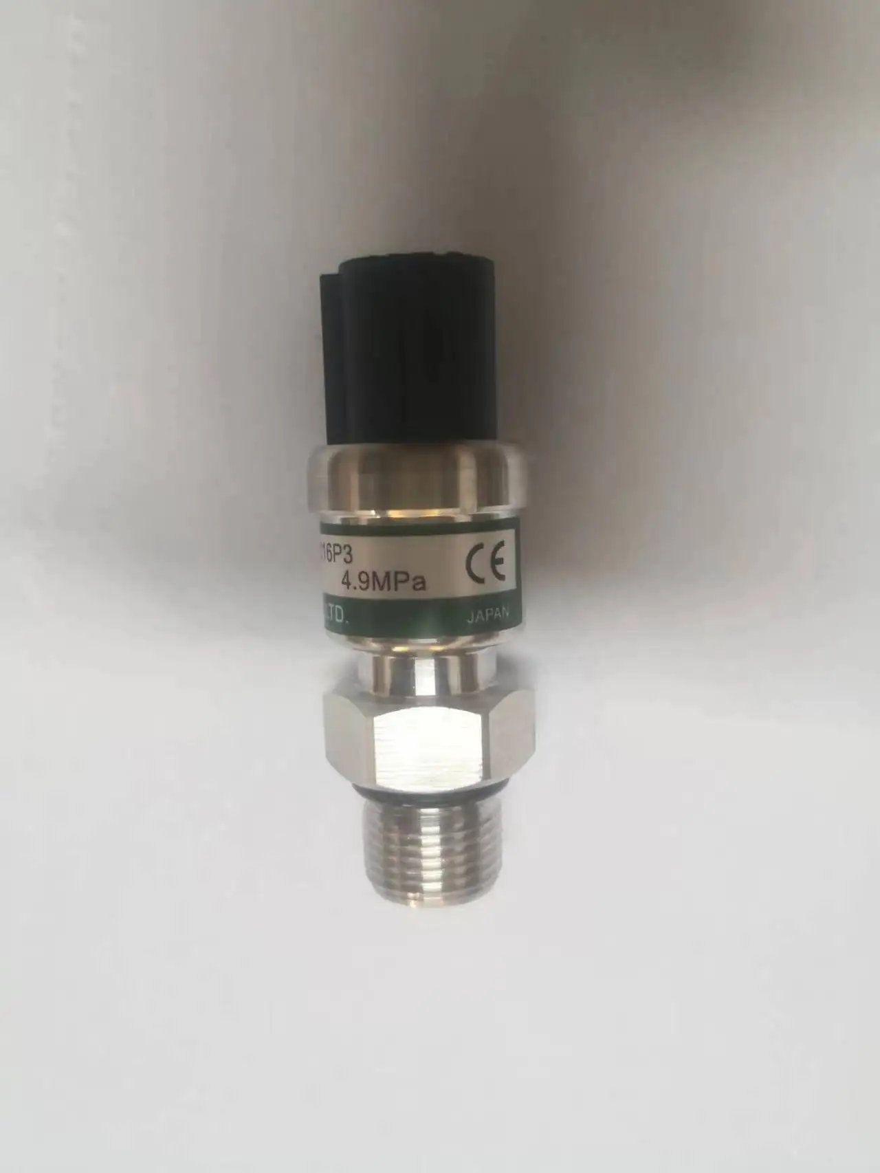 YN52S00016P1 YN52S00016P2 YN52S00016P3 SK200-3 SK200-5 SK120-6 SK200-6 4.9MPa Negative Pressure Sensor for Kobelco Excavator