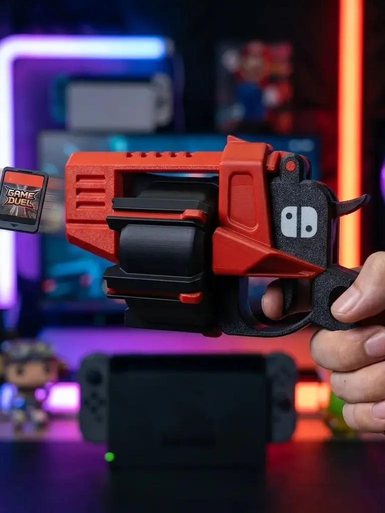 

Revolver Game Card Launcher – 3-in-1 3D Printed NS Cartridge Storage, Spinning Cylinder Toy & Desktop Roulette Duel System