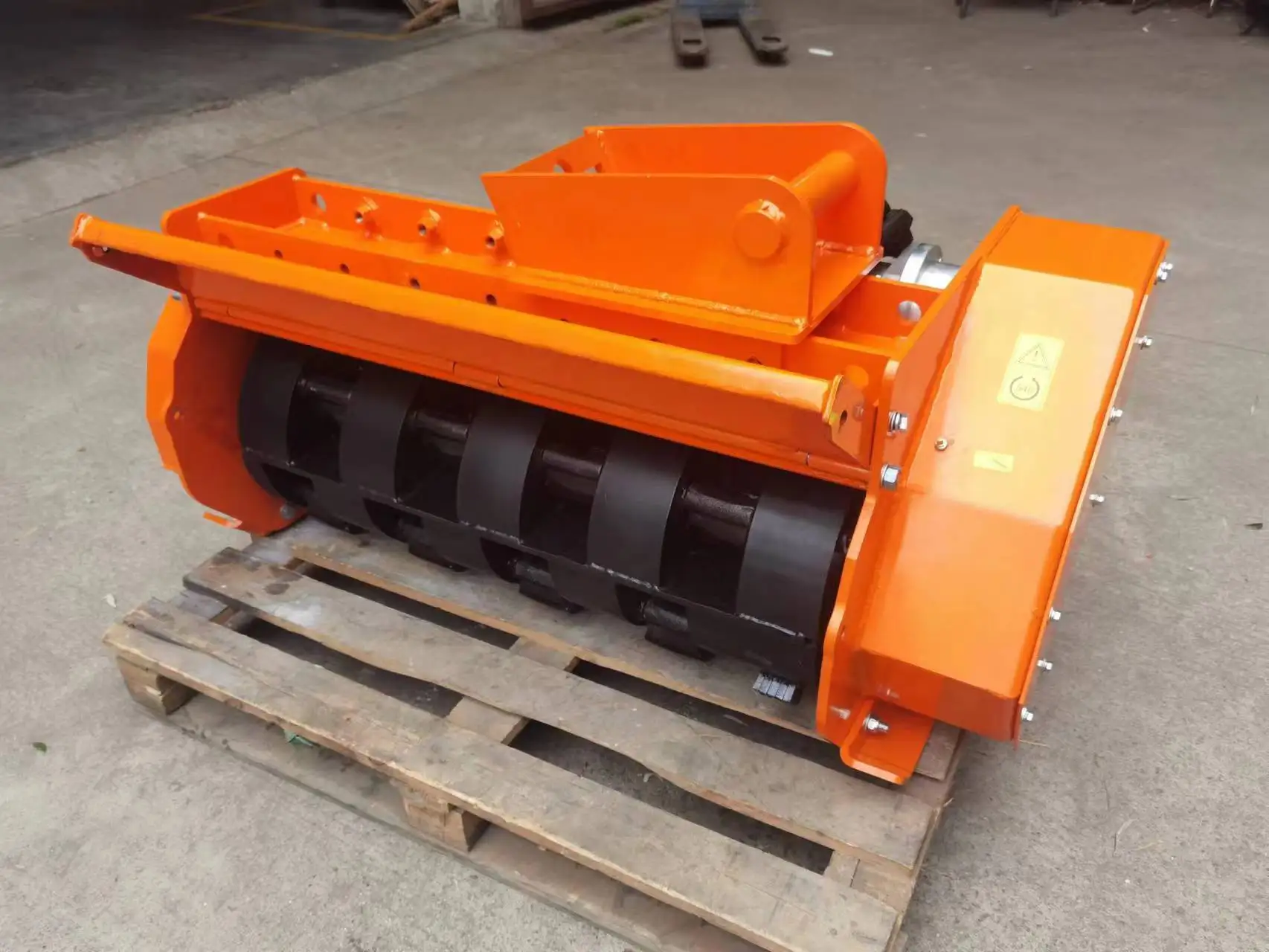 Escavatore Flail Mulcher Tosaerba Attacco per escavatore Decespugliatore per erba e tagliaerba Tosaerba per taglio erba