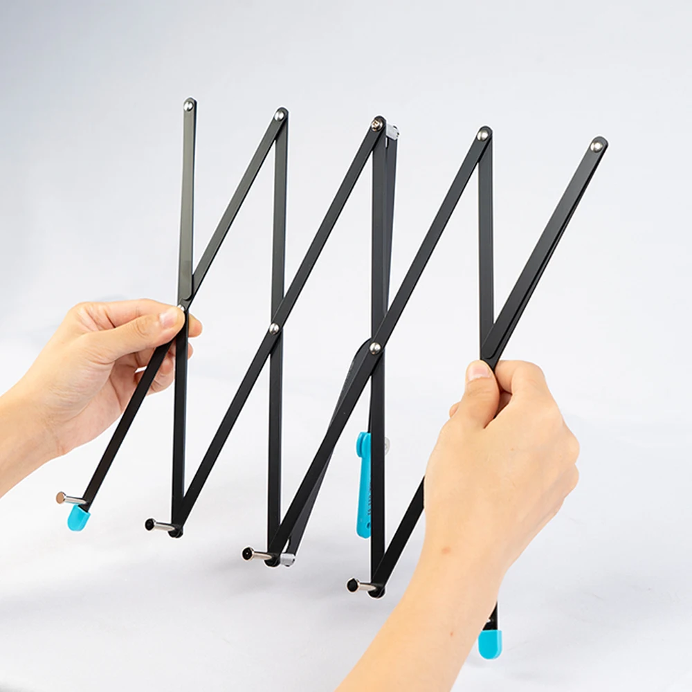 حامل ورق الموسيقى من سلسلة Guitto GSS-02، إطار من الفولاذ المقاوم للصدأ قابل للطي 65 ° - 80 °   حامل نطاق قابل للتعديل لنتيجة الموسيقى