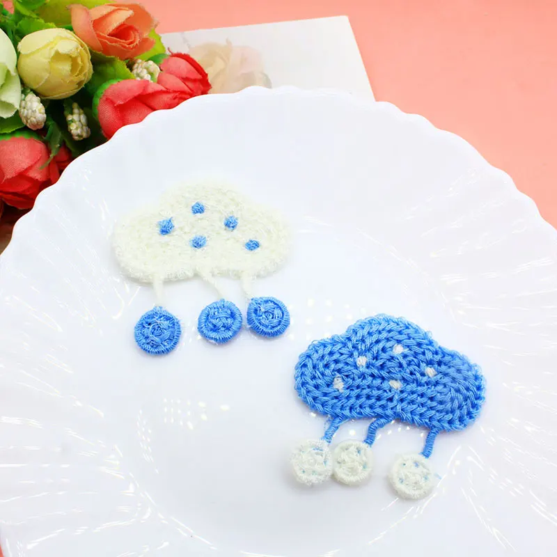 20 Stück gestrickte Stickereien mit Cartoon-Motiven von Regenwolken zum Verzieren von Kleidung, Schuhen und Hüten – ideal für DIY-Projekte. – Detail 3