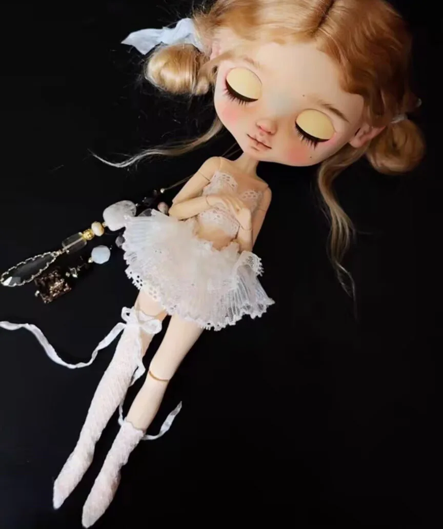3pcs white classic style Blythe/landoudou Strapless/Half skirt/Lace socks(Fit for Lulu,ymy24,Ob22,24,26,zone, Jenny)
