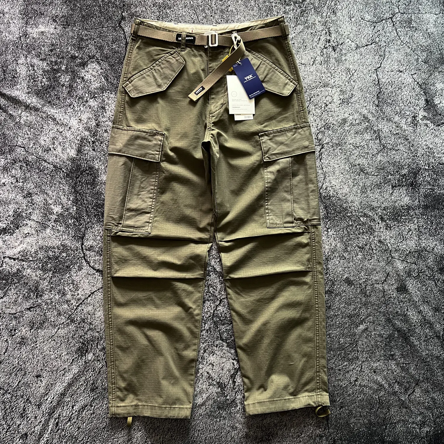 

American Retro Crosshatch Pattern 100% Cotton Scratch-Resistant Multi-Pocket Belted Cargo Pants with Drawstring Adjustable Cuff