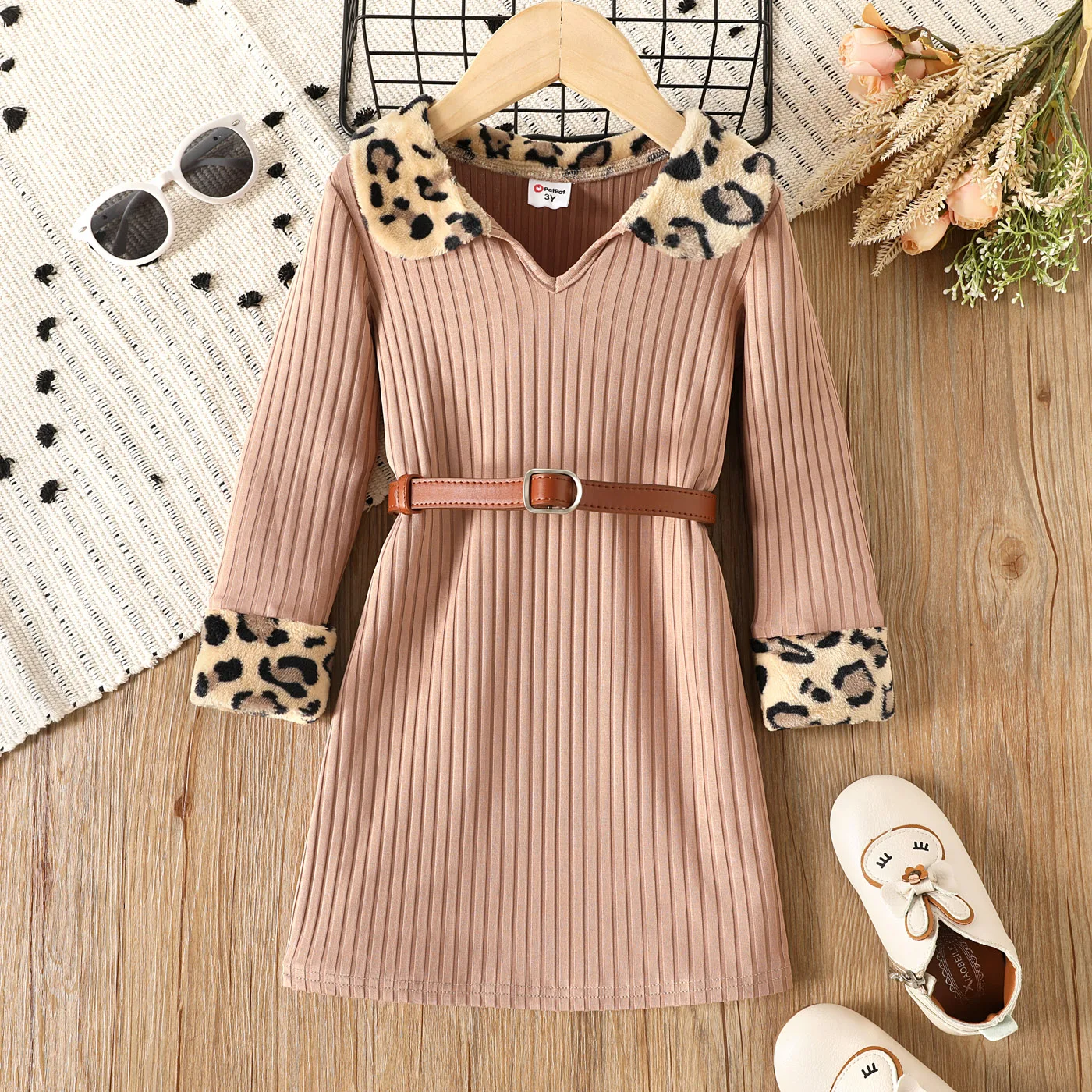 

PatPat Toddler Girl Leopard Print Fleece Splice Lapel Collar Ribbed Dress (Belt is not included)