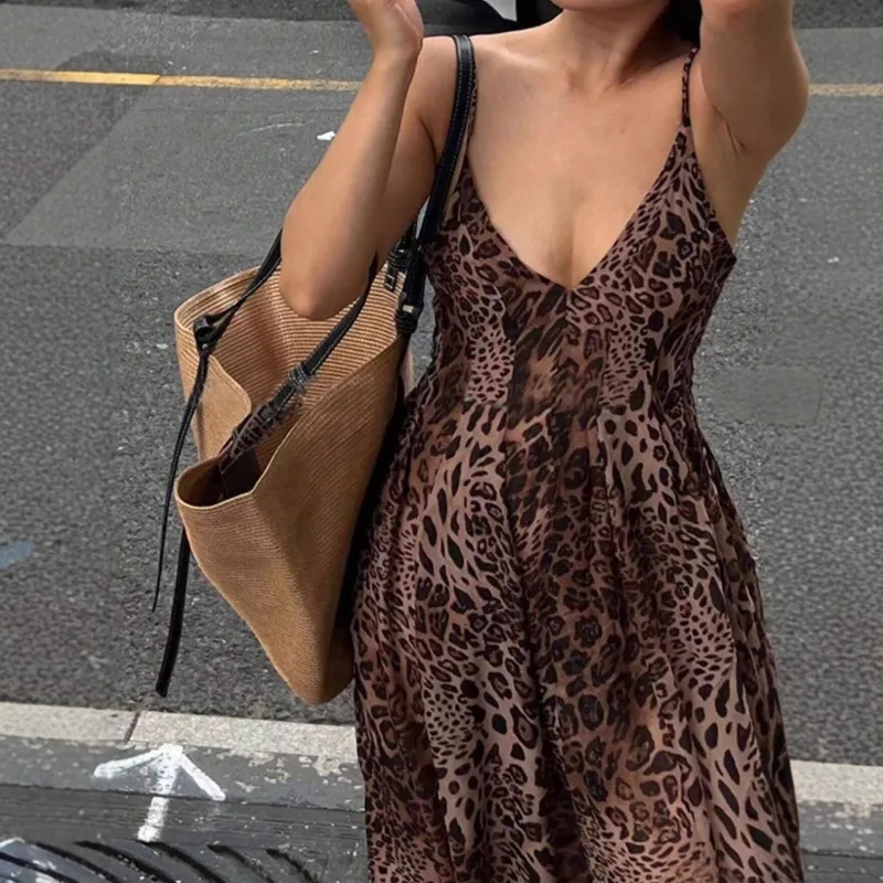 

Spice Girl Sexy Leopard Print Halter V-neck Summer Suspender Dress