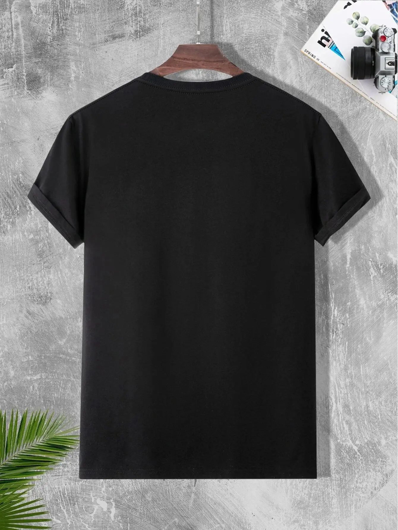 Men's Casual Oil Painting Print T-shirt Color Crew Neck Short Sleeve Fashion Top in Other Materials