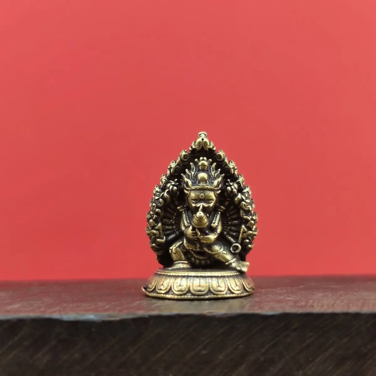 Yamantaka Brass Buddha Statue Copper Mini Sculpture Figurines Mini Model Craft Gifts
