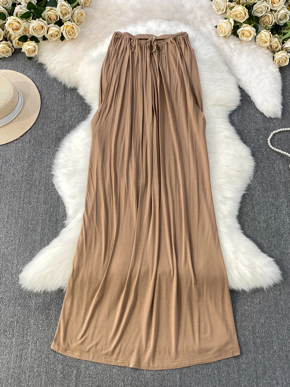 

Brown Knitted Skirt Women's Autumn Winter Slimming Pleated ket High Waist Metal Bule A-Line Long Skirt