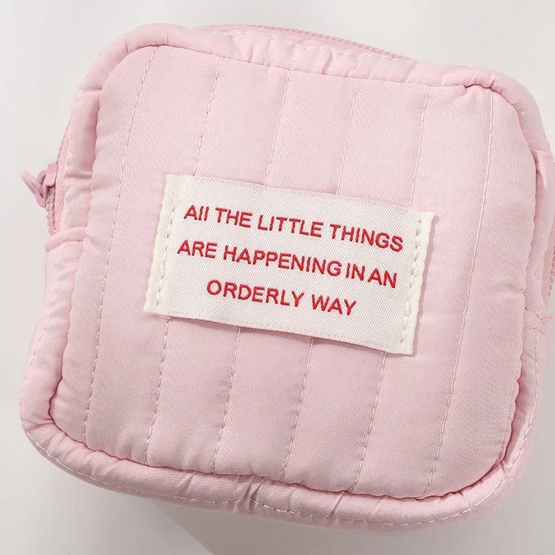 Cute Small Cosmetic Lipstick Tampon Data Cable Travel Portable Storage Bag Women Purse Handbags Pouch In Make Up Bags Organizer
