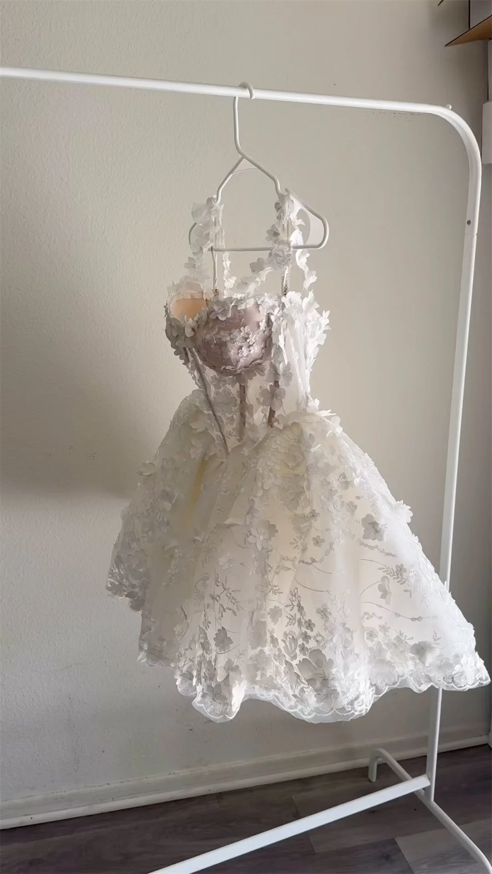 Boho Sweetherat Short Wedding Dresses Appliques Flowers Off Shoulder Mini Bridal Gown for Women vestido de novia