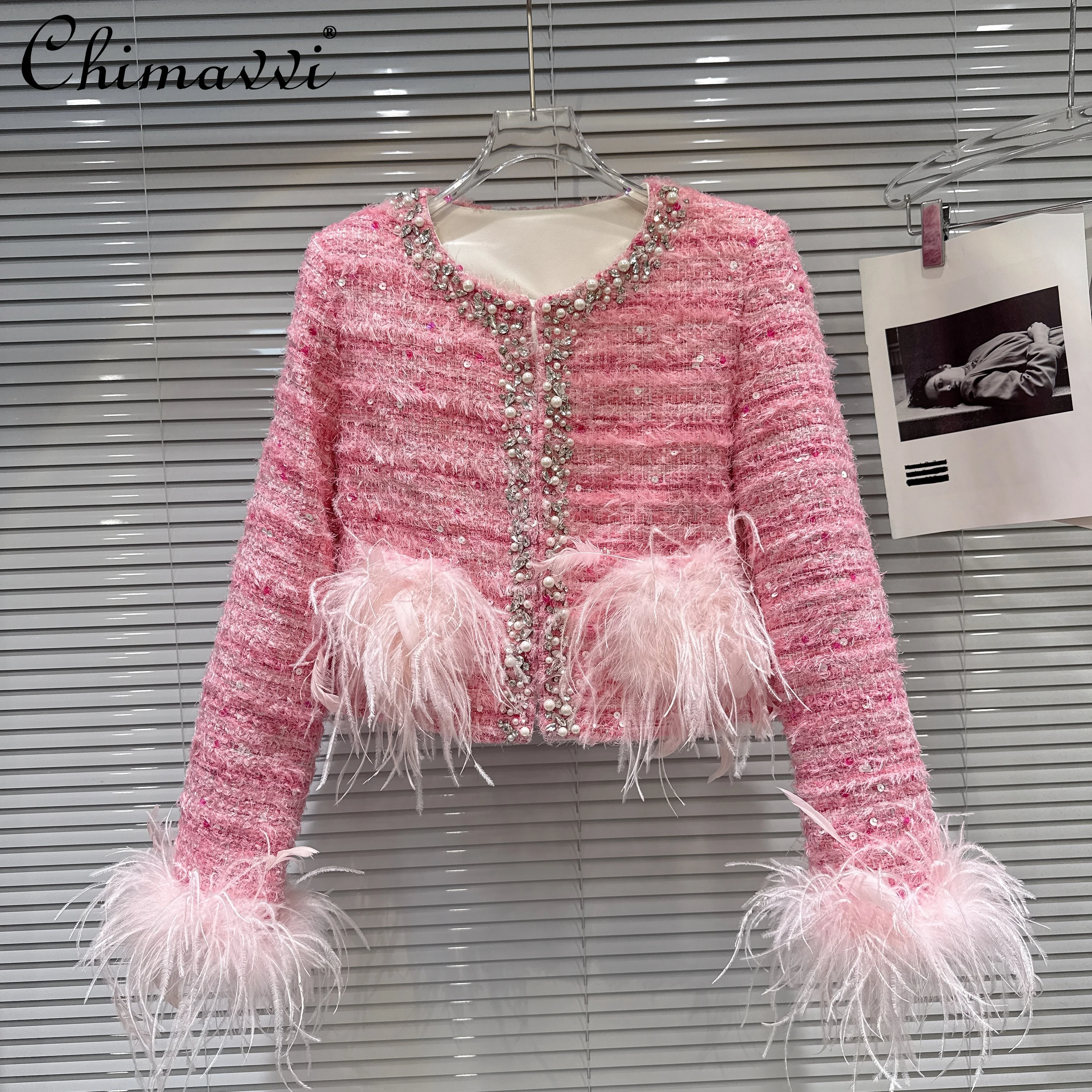 

French Elegant Fashion Socialite Tweed Down Coats Feather Pearl Beaded Round Collar Sweet Pink Short Jackets for Women Winter