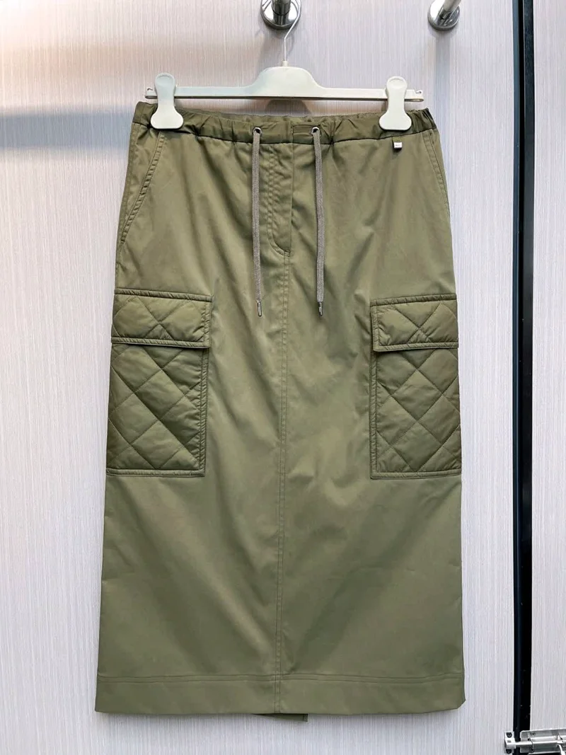 Half skirt 2026 spring/summer new high quality fashionable casual large pocket green long half skirt
