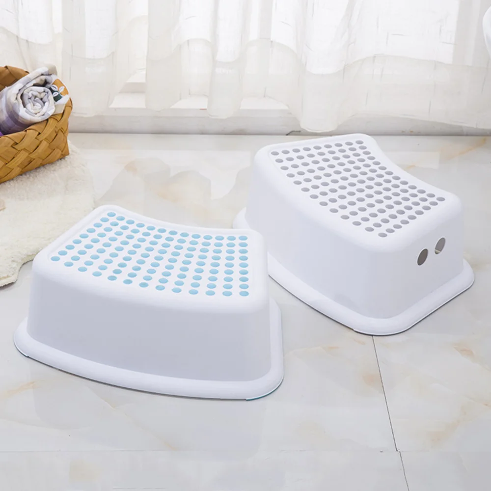 LLCS-Plastic Non-Slip Chair Children's Stackable Step Stool Assistant Assistant Kitchen Bathroom Toilet Chair
