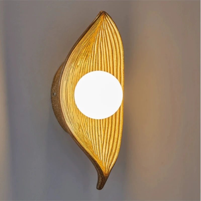 

Retro Leaf Resin LED Wall Lamp for Bedroom Living Room Background Wall Indoor Lighting Decorative Wall Lamp