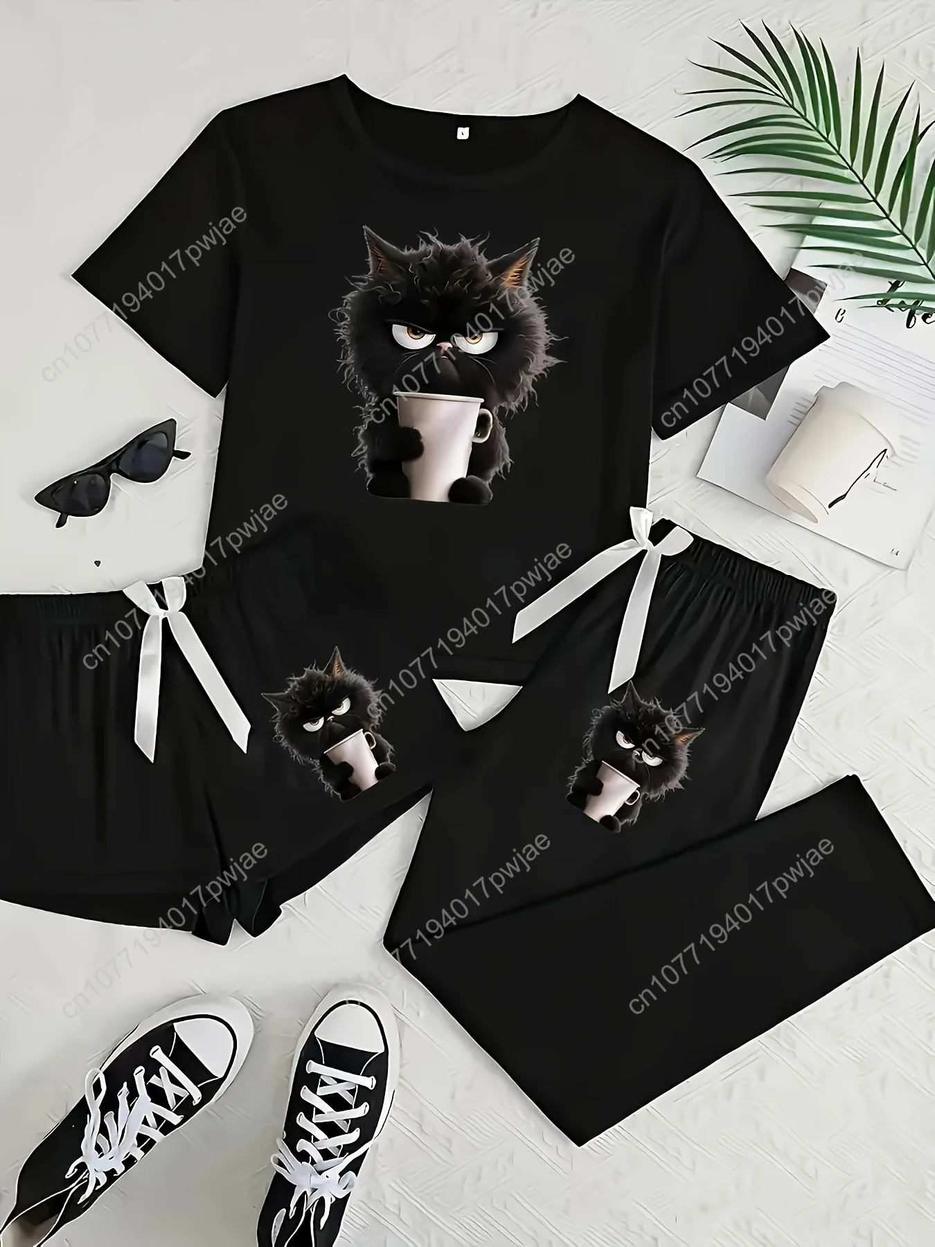 

Angry and Dragging Kitten Drinking Water Pattern Black Special Fashion Casual Loose Sleep Comfortable Large Women's Home Clothes