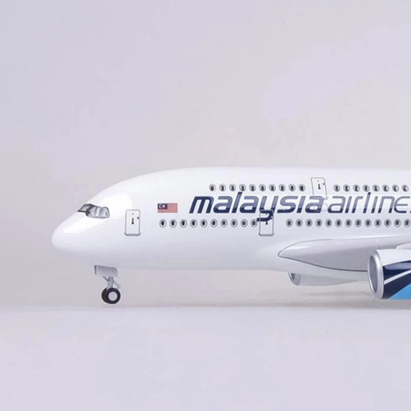 1:160 47CM for Airbus A380 Malaysia Airlines Lightweight Die-cast Resin Aircraft Collection Display Plane Set Air Force