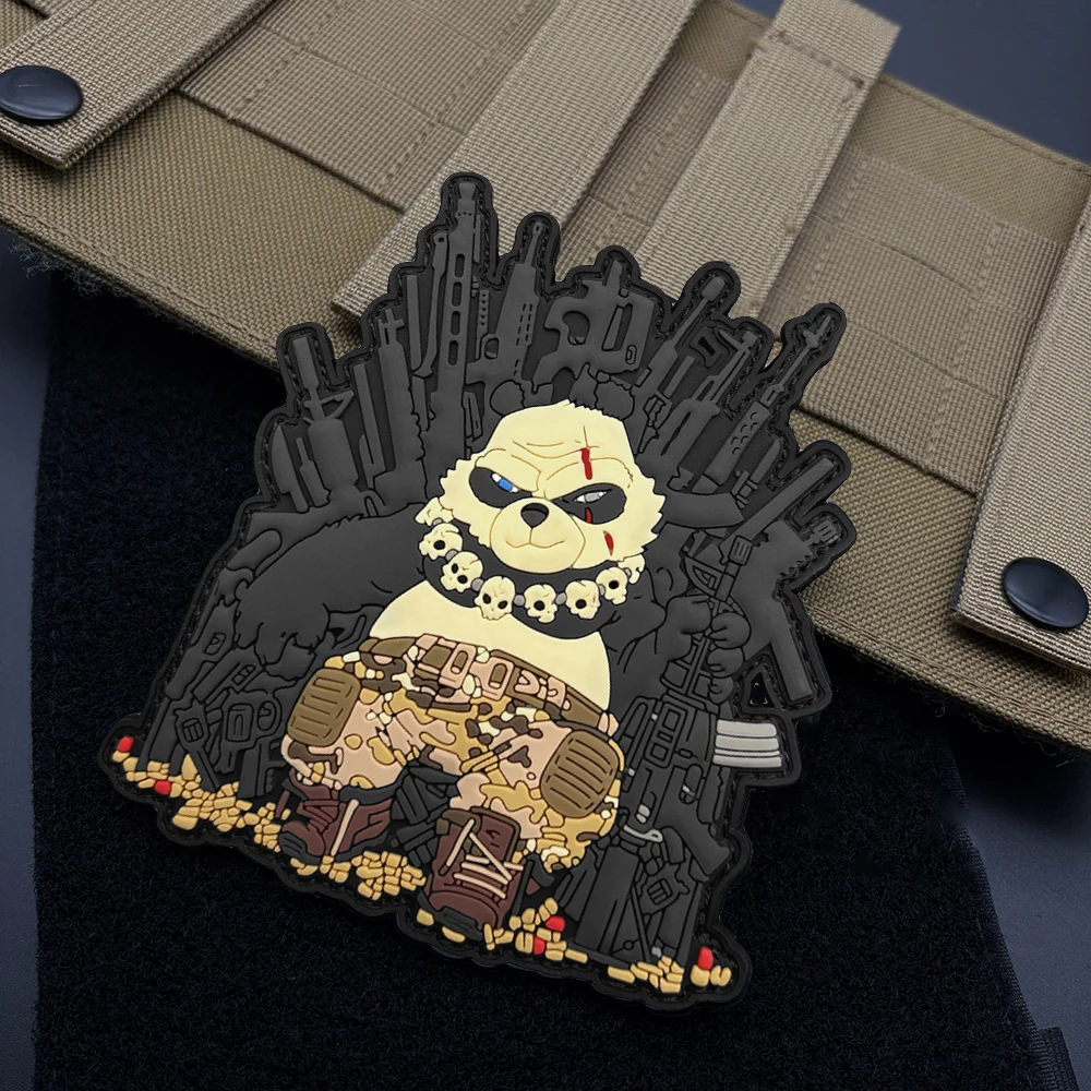 

Нашивка-стикер из ПВХ с рисунком панды, с крючком на обратной стороне, подходит для украшения сумок, рюкзаков, жилетов и одежды, вышитая нашивка-стикер, мягкая резина