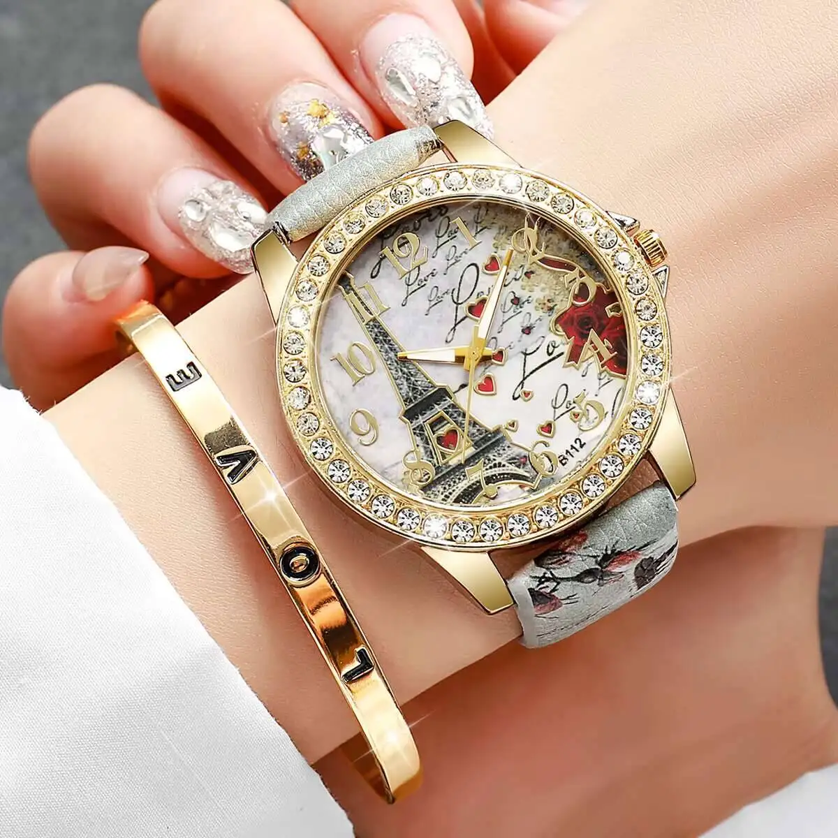 2PCS/Set Fashion Flowers Dial Women Watches Ladies Leather Strap Quartz Watch Bracelet Set Reloj MujerWithout Box