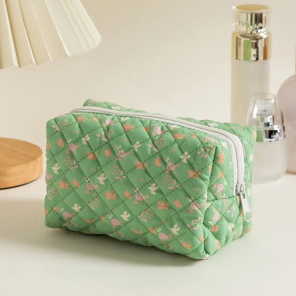 Kawaii Flower Printed Makeup Bag Large Capacity Storage Bag Toiletry Bag Travel Organizer Washbag