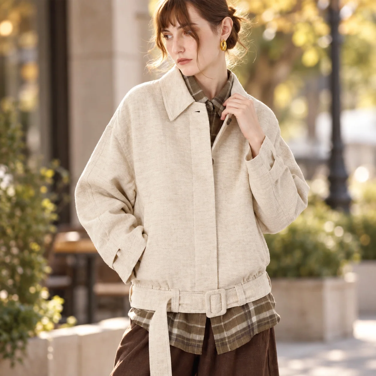 Turn Down Collar Long Sleeve Coat Regular Length Elegant Style with Notched Lapel Standard Length Regular Fit Autumn Women Coat