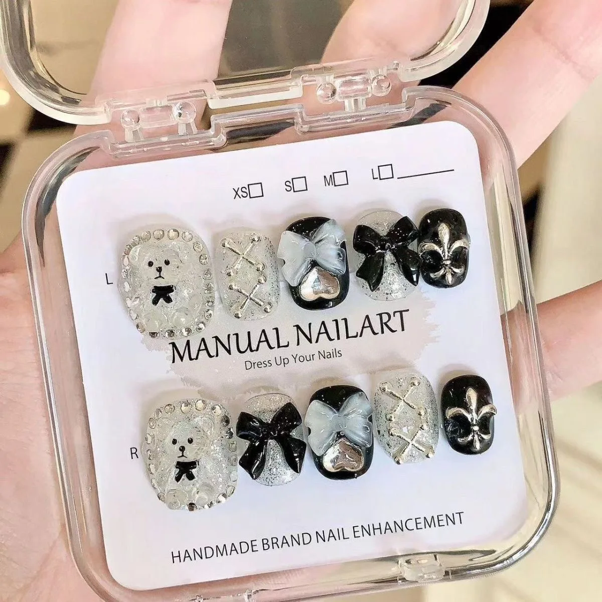 

Nails Set Press On Pure Handmade Wearable Nails Love Butterfly Fashion Fake Nails bear Black Write Blue Pink Accessories