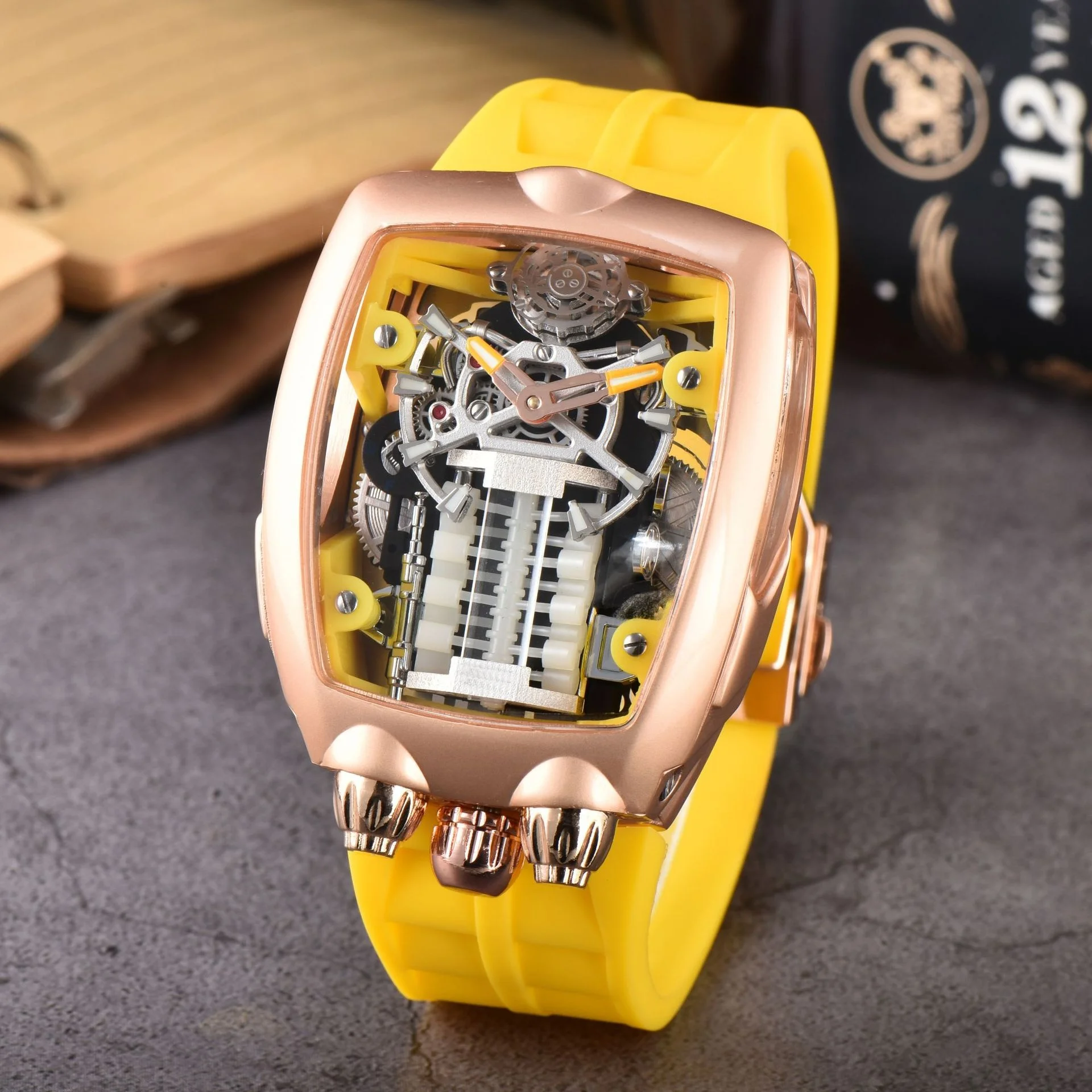 독특하고 스타일리시한 럭셔리 클래식 컷 와인 배럴 타입 엔진 도매 방수 제이콥 남성용 쿼츠 시계