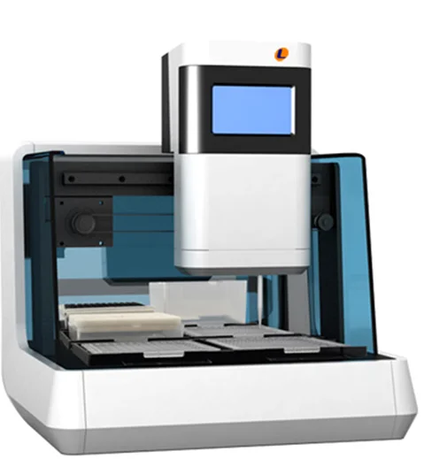 Robô multifuncional de micropipagem de alta precisão