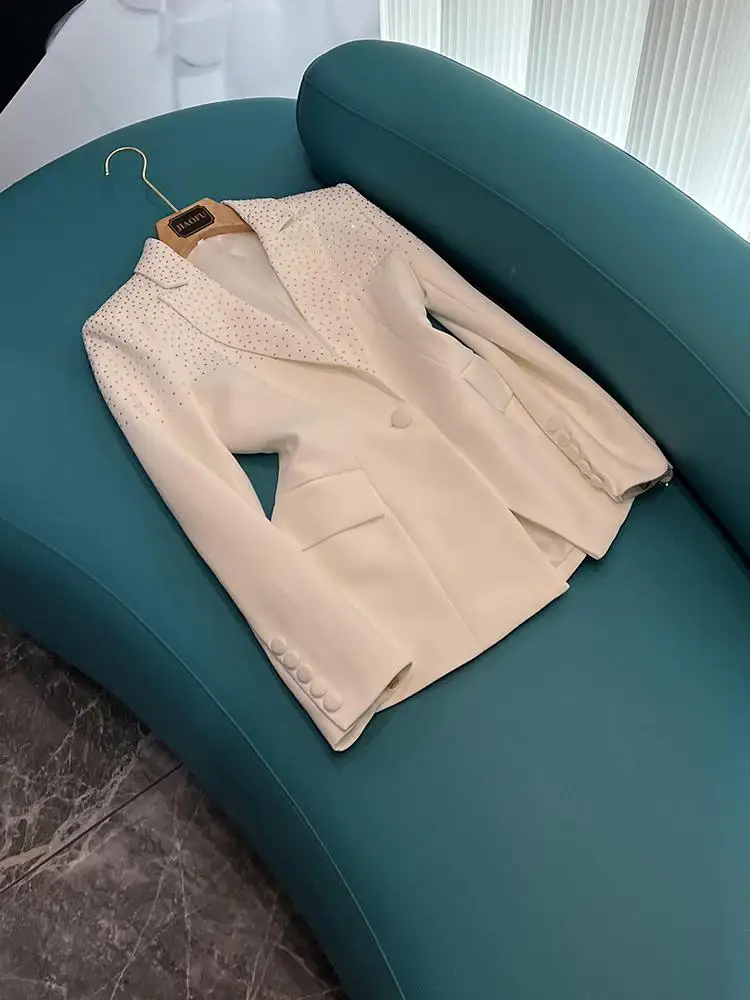 2025년 신상 셀레브리 패셔너블 원버튼 슬림핏 수트, 라인스톤 자켓과 스커트 세트, 여성 출퇴근복