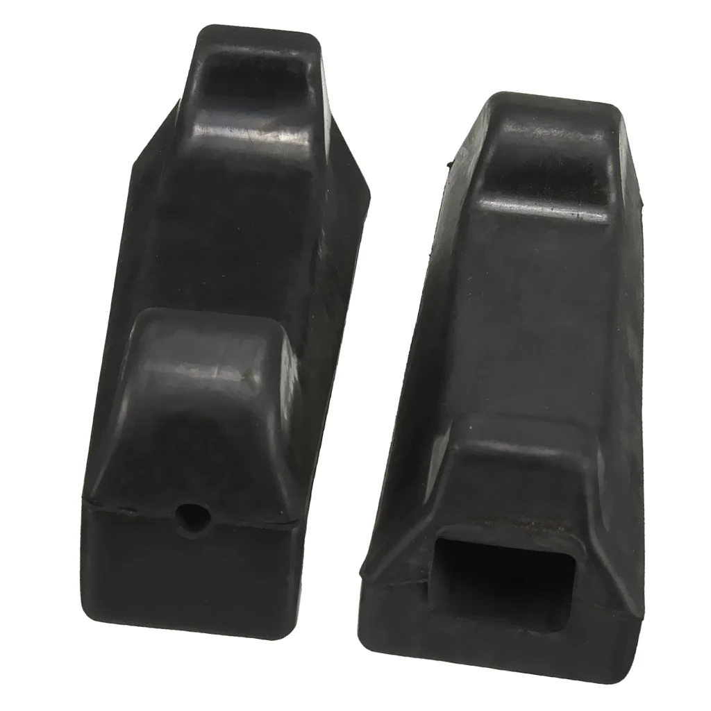 2 Pieces Replacement Front Rubber Footrest for Yamaha YBR 125 Motorbike