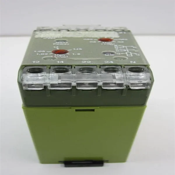 

Электронное реле контроля P1U3/3X230VAC/2U P1U3U 426050, абсолютно новое, оригинальное, в наличии, для ПЛК