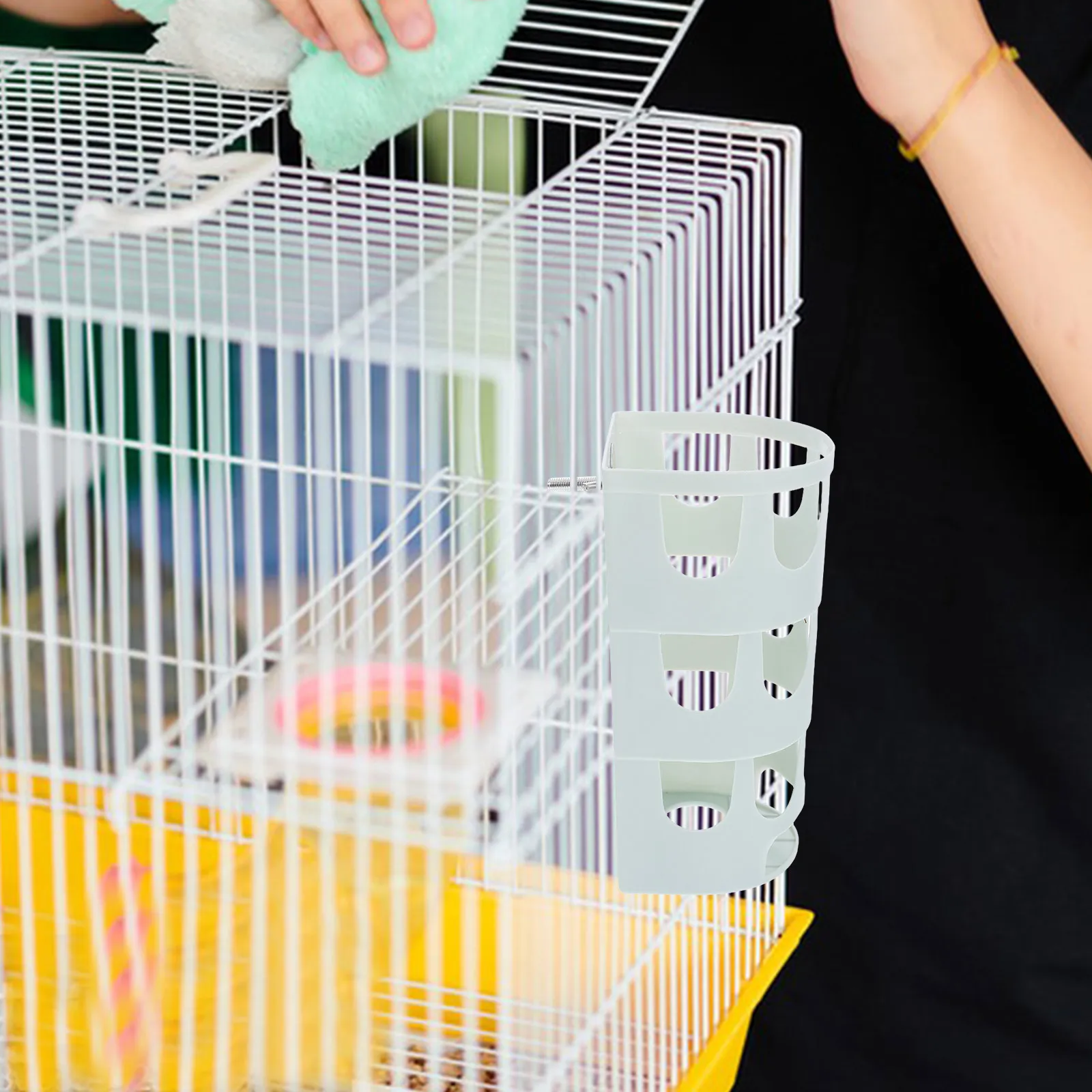 

Rabbit Hay Feeder Large Capacity Anti-Waste Design Easy Clean Plastic Holder For Guinea Pigs Chinchillas Small Pet Supply