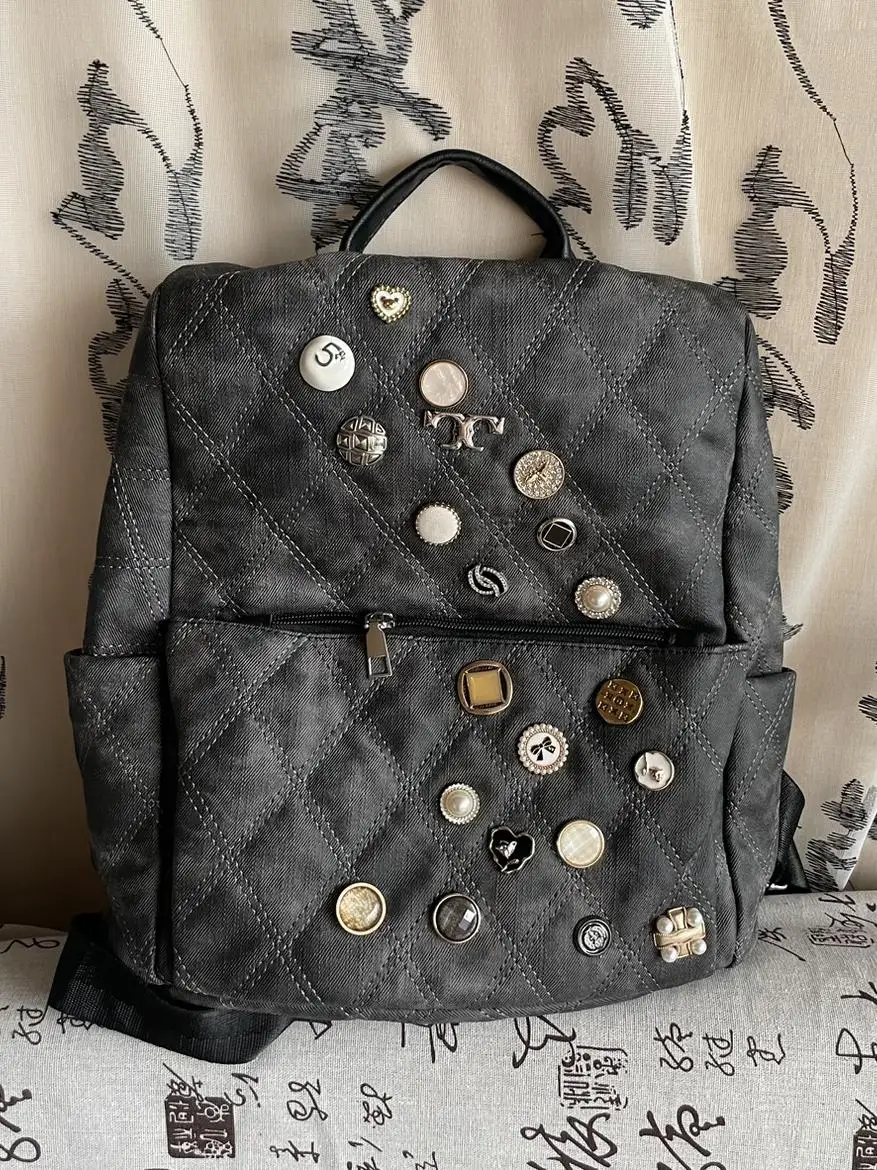 

Badge Button Backpack Creative Backpack Literary Rhombus Square Bag