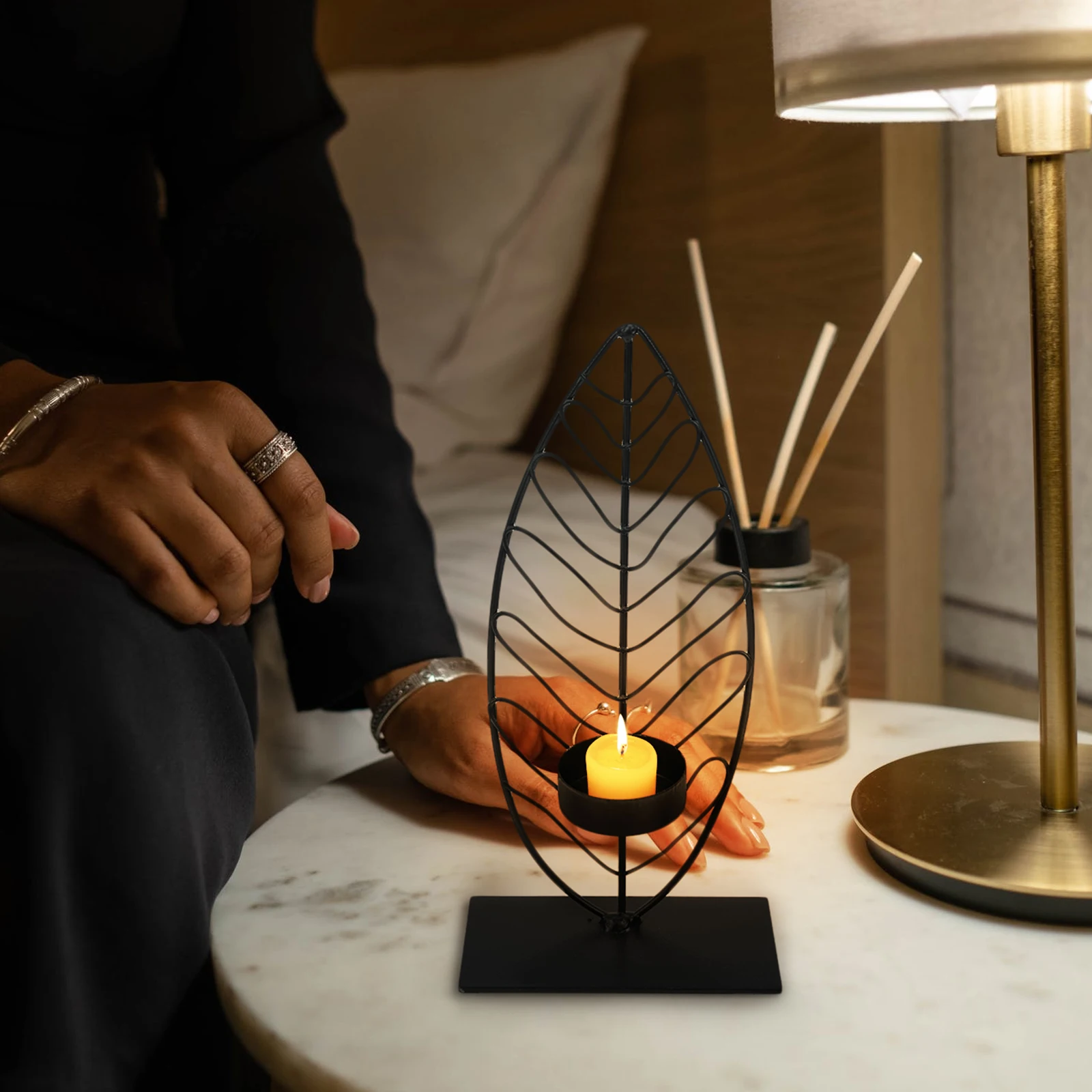 

Iron Candlestick Leaf Candlestick Rack Decor Shape Retro Home Decor Rack Candlesticks Holder Durability Practical