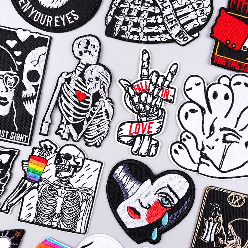 Punk Skull Patch Iron On Patches On Clothes Skeleton Embroidered Pathes For Clothing Stickers Sewing/Fusible Applique DIY Badges