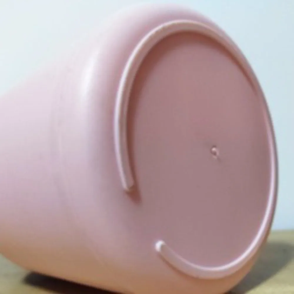 Leakproof Hand Pressure Sprayer Hand Operated Plastic Plant Spray Bottle 600ml Thickened Bottle Bottom Garden Sprayer