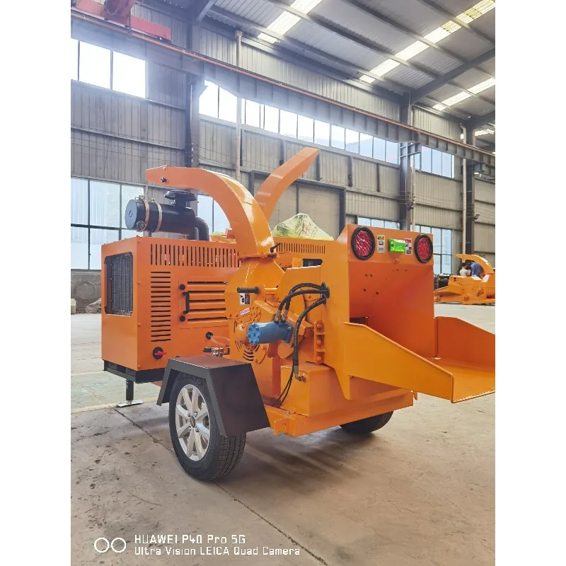 آلة تقطيع الخشب عالية السرعة على نطاق واسع باستخدام حطب الغابات الخشب الفاصل شجرة المزرعة فروع المروحية الخشب التقطيع لأستراليا