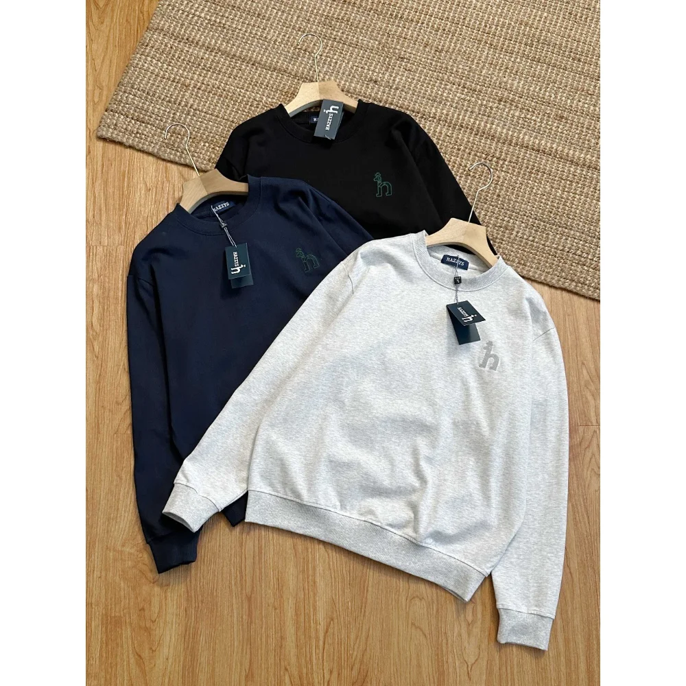 HAZZYS Men's Crewneck Sweatshirt Solid Color Athletic Pullover Minimalist Embroidered Long Sleeve Casual Fall Top