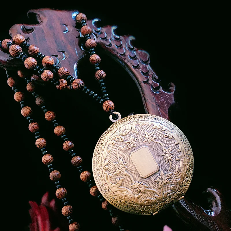 Hollow Necklace Pendant Can Be Opened To Hold Things Gawu Box