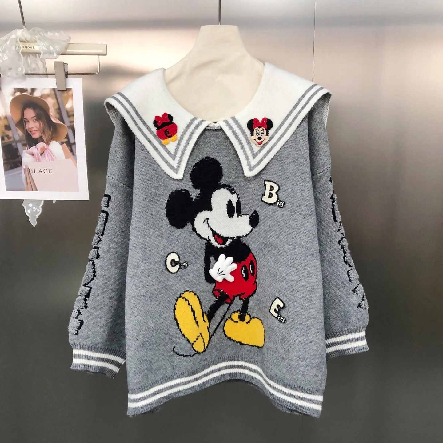2025 Korean Version Age-Reducing Fashion Navy Collar Embroidered Cartoon Jacquard Loose College Style Pullover Sweater Women