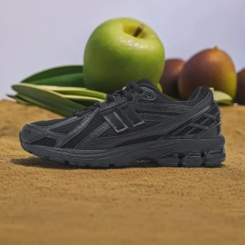 Durable, shock-absorbing casual sports shoes, versatile for both men and women, suitable for casual wear and sports activities;