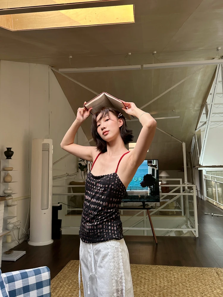 Red Polka Dot Print Cross oulder Bicolor ter Top Women's Faion Korean Sle Polyester Fiber Casual Wear Summer 2025